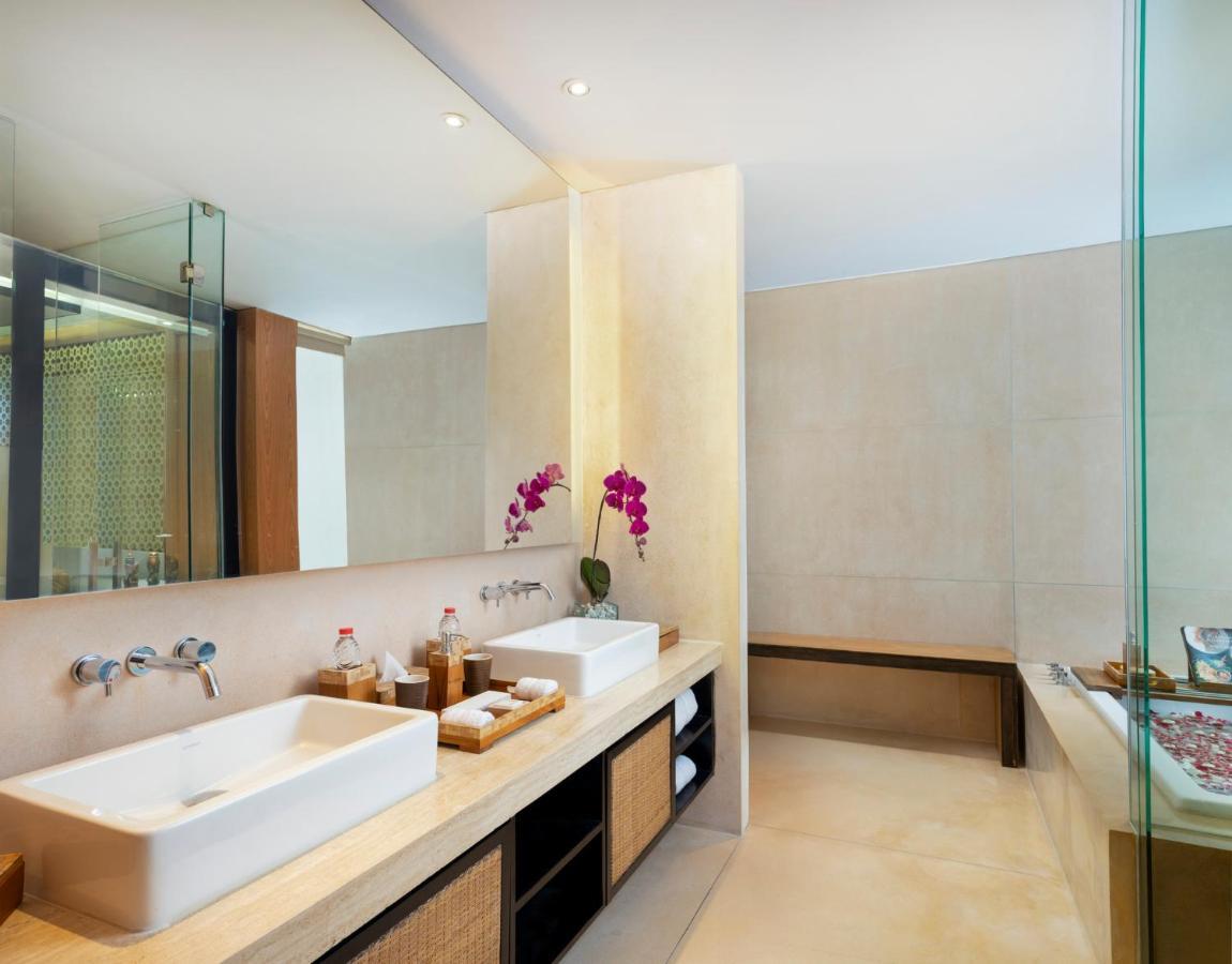 Seminyak King Suite Balcony